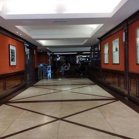 Appartamento Depto. Corrientes 820, A Metros Del Obelisco Buenos Aires Esterno foto