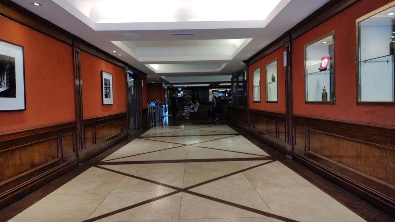 Appartamento Depto. Corrientes 820, A Metros Del Obelisco Buenos Aires Esterno foto